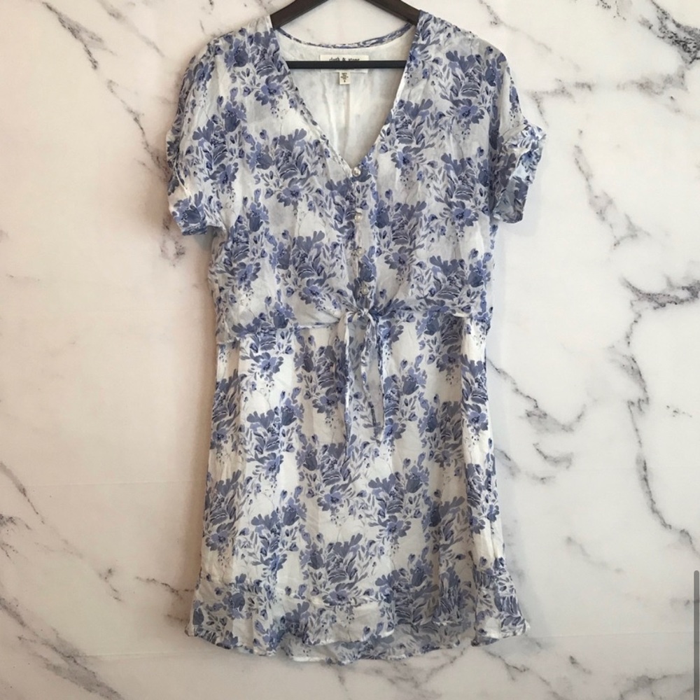 Cloth & Stone Vivian Tie front blue floral dress - Picture 4 of 6
